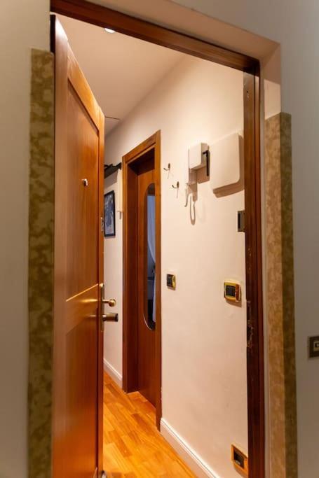 Porta Nuova Moscova: Cozy Apartment Near Duomo! Milan Exterior photo